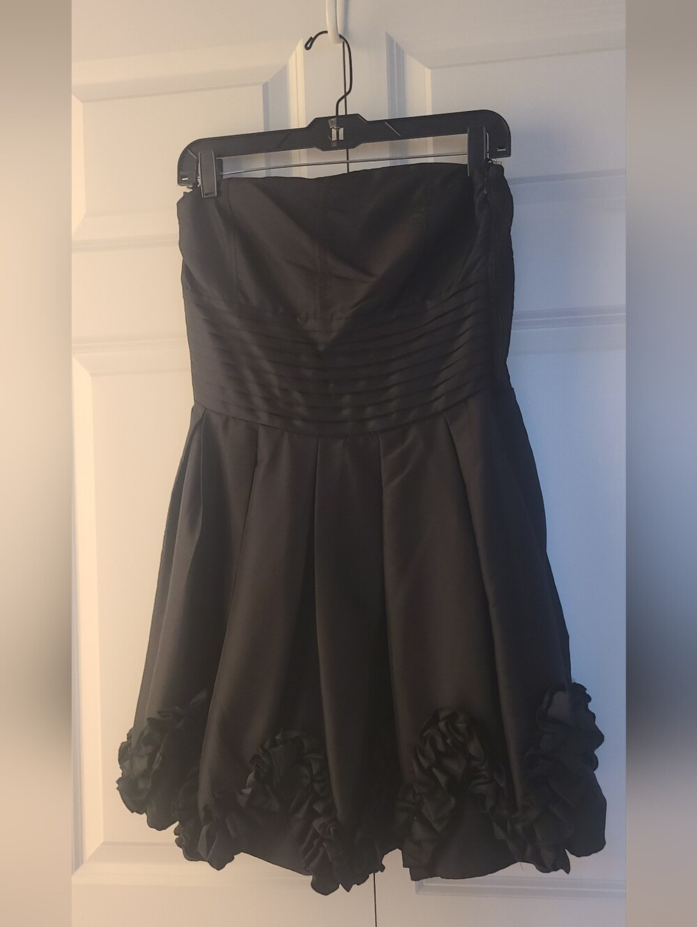 Black Strapless Bubble Hem Dress Size S Rosette Cocktail Mini 💌 Open To Offers